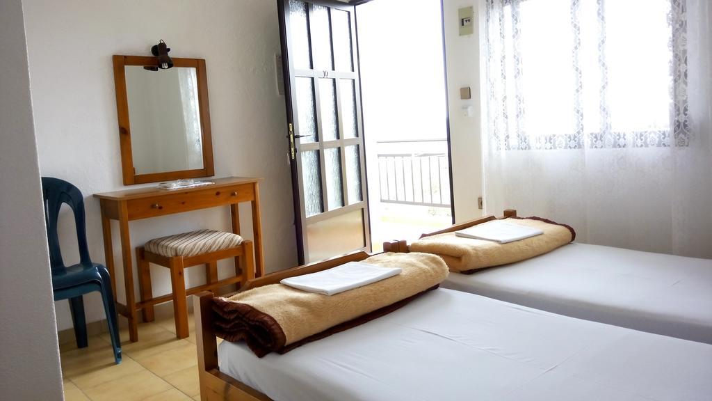 Gorgona Rooms Alikí 外观 照片