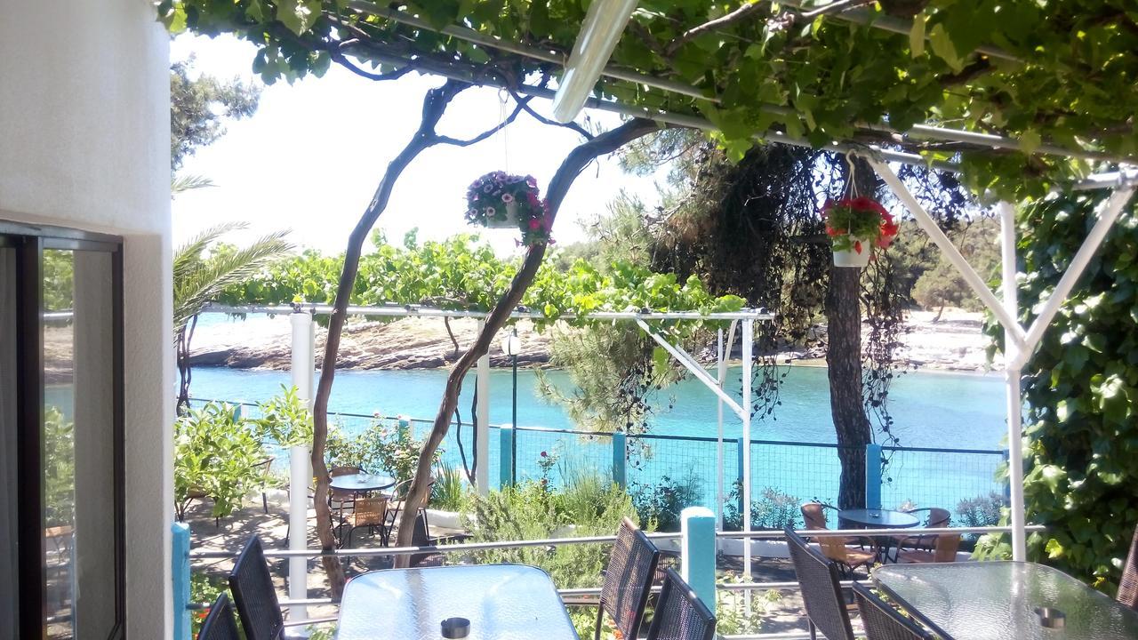 Gorgona Rooms Alikí 外观 照片