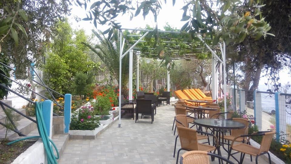 Gorgona Rooms Alikí 外观 照片