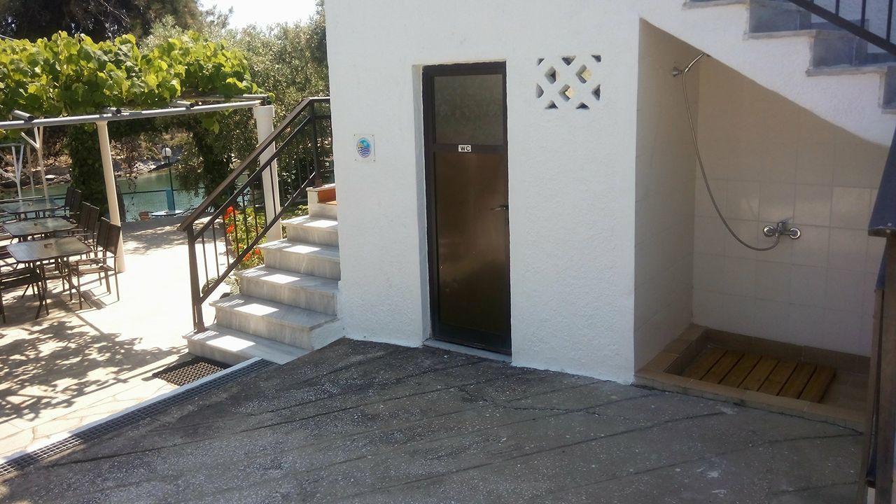 Gorgona Rooms Alikí 外观 照片